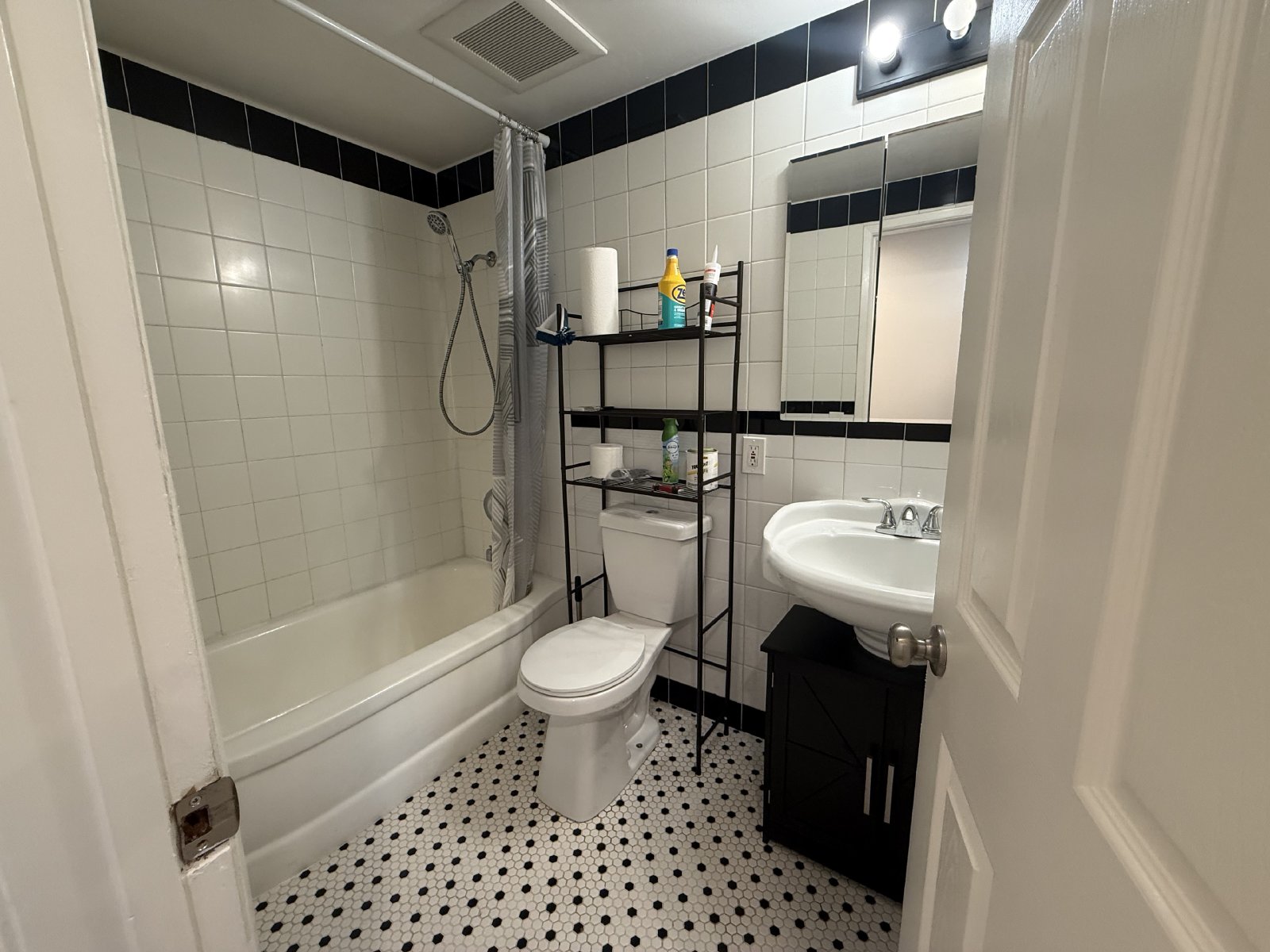 House for rent property image